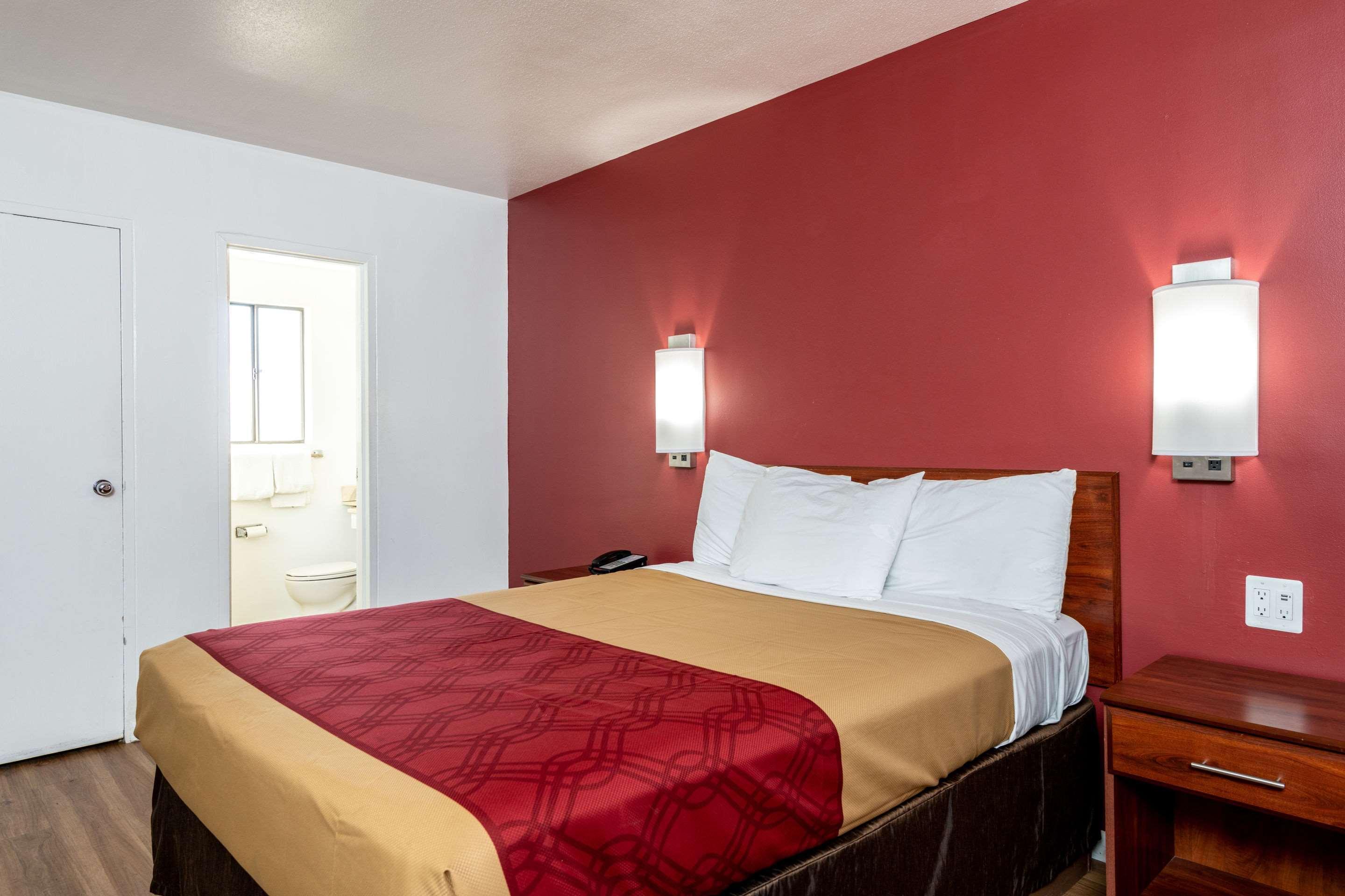 Econo Lodge University Тусон Экстерьер фото