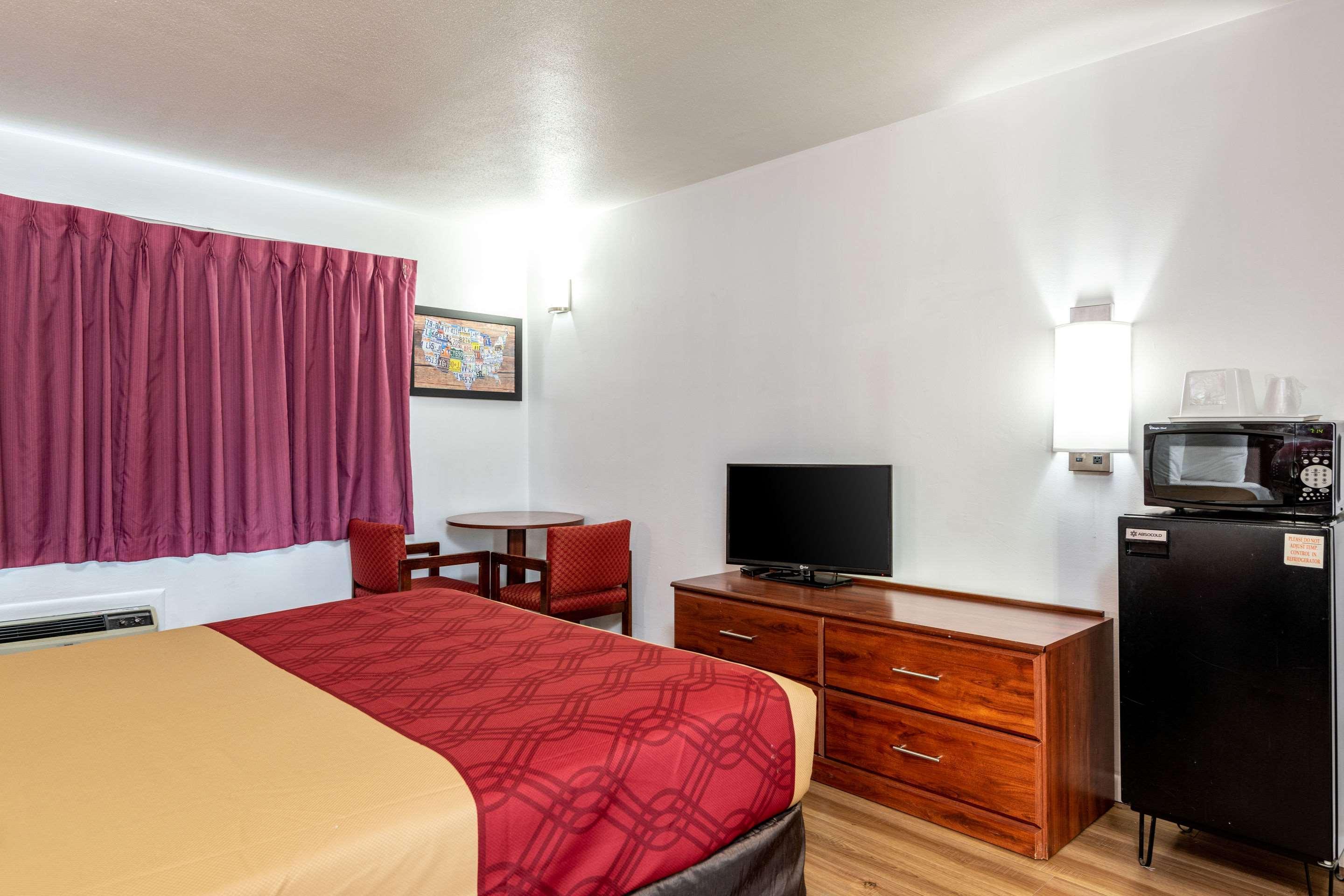 Econo Lodge University Тусон Экстерьер фото