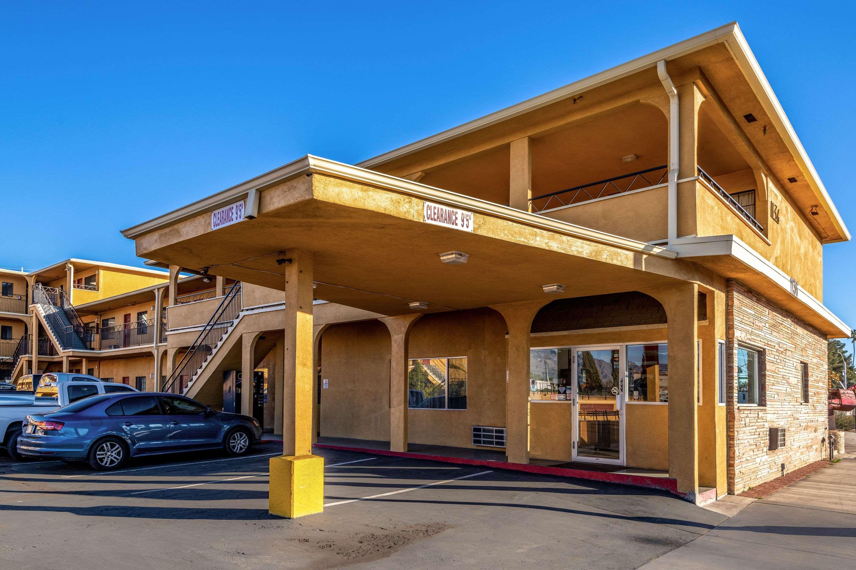 Econo Lodge University Тусон Экстерьер фото